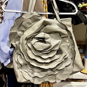 Valentino rose tote grey